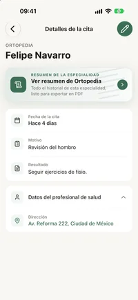 Pantalla de consulta de FichaMed con la visita, la especialidad y el profesional