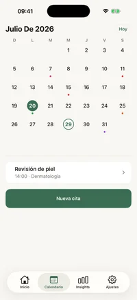 Calendario mensual de FichaMed con los días de cita marcados y la agenda del día seleccionado debajo.