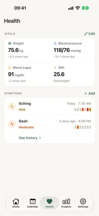 FichaMed Health tab with the current weight, blood pressure, blood sugar and BMI, and the latest records below.